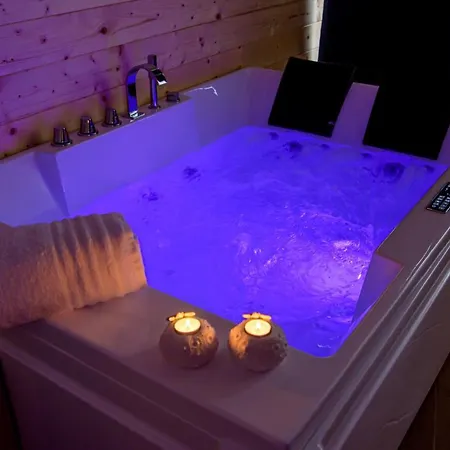 Aminta - & Wellness 3* 안드리아