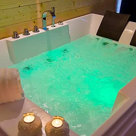 Nocleg ze śniadaniem Aminta - Rooms&wellness 4*